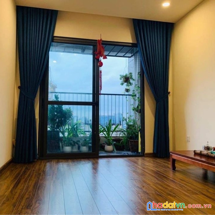 Chuyển sang nhà đất, chính chủ cần bán căn 3pn, 96m2, full nội thất, giá 3.6 tỷ chung cư eco lake