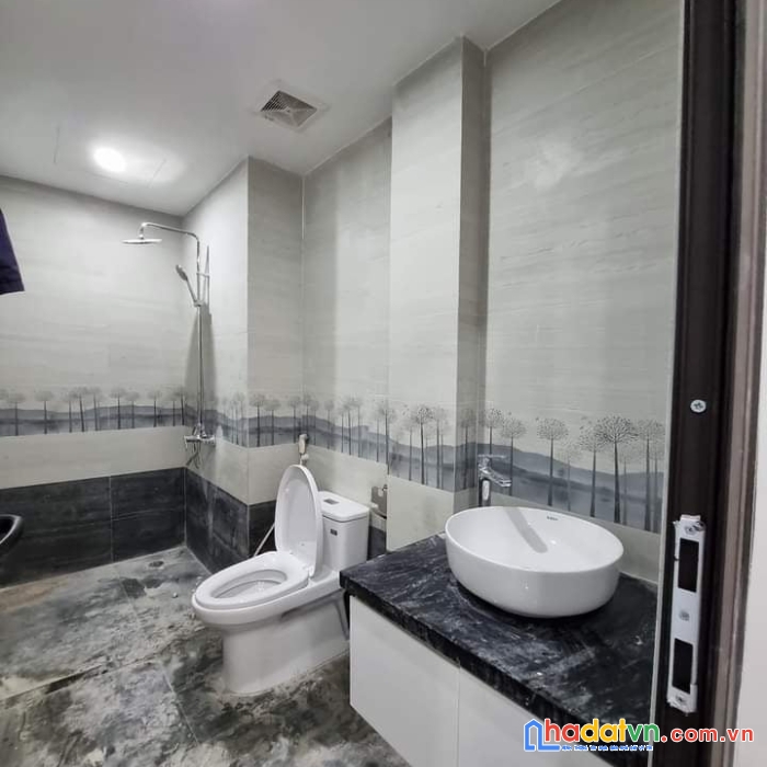 Bán trường trinh 42m.5 tầng nhỉnh 4 tỷ oto đỗ cửa