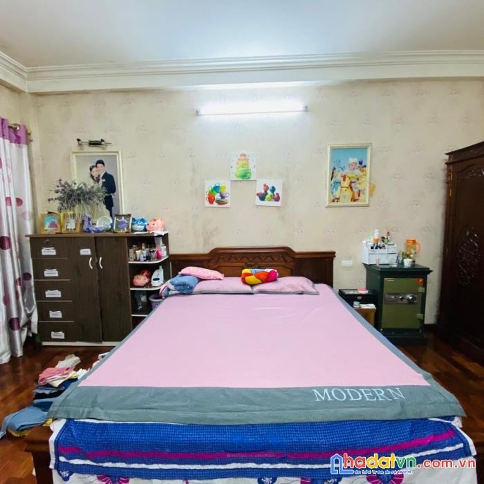Nhà ngọc thụy ngay bây giờ bán giá năm ngoái 45mx4t nhỉnh 4 tỷ