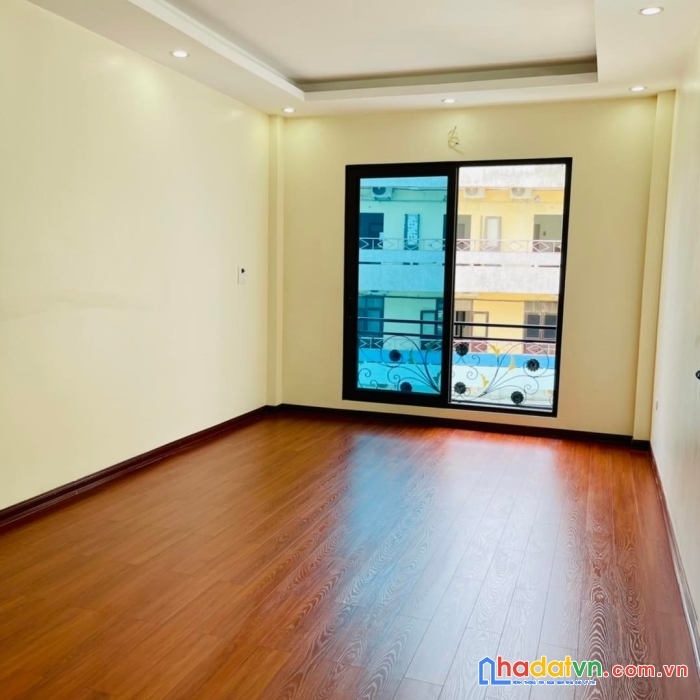 Hot! nhà phúc lợi, ô tô đỗ cửa , thiết kế hiện đại 30mx5 tầng, giá 2,7 tỷ