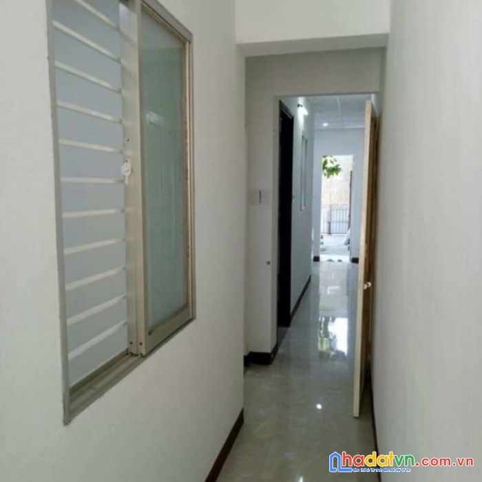 Cần tiền bán gấp nhà đường lê văn hiến cạnh ubnd quận ngũ hành sơn giá rẻ chấp đầu tư