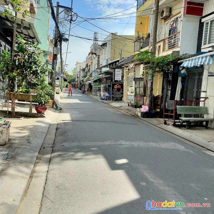 Bán nhà hxh, 4tầng, 82m2, bình hưng hòa b, bình tân, nhỉnh 5tỷ