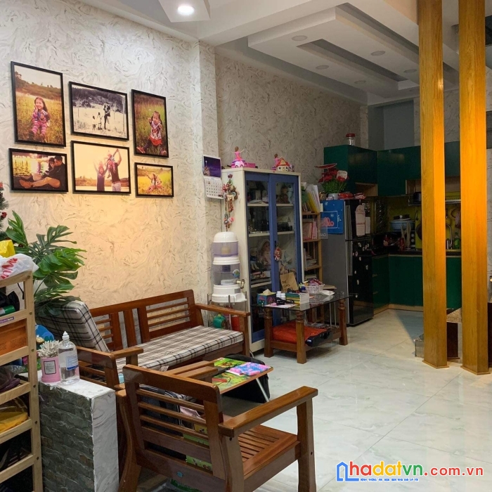 Nhà đẹp 3 tầng, hẻm ba gác, phạm văn hai, tân bình giá chỉ 3 tỷ 750