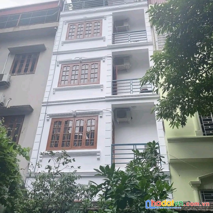 Tây hồ bán nhà cực hiếm 5 tầng, mt 5m, nhà đẹp, ngõ to thông tứ tung. chỉ 3.2tỷ (ảnh thật 100%)
