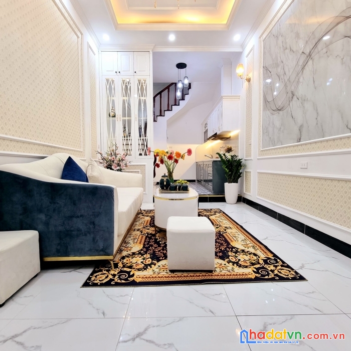 Bán gấp nhà dt 35m2 5t mt3.5 giá 4 tỷ .