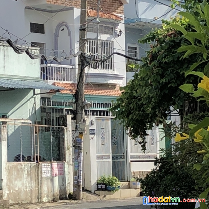 250m2 hẻm 5mtô ngọc vân thủ đức giá 16.5 tỷ