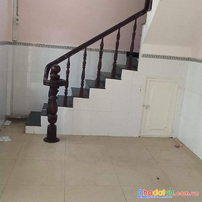 Bán nhà hxh hòa bình tân phú ,2tầng , 56m2 giá 5.7 tỷ.