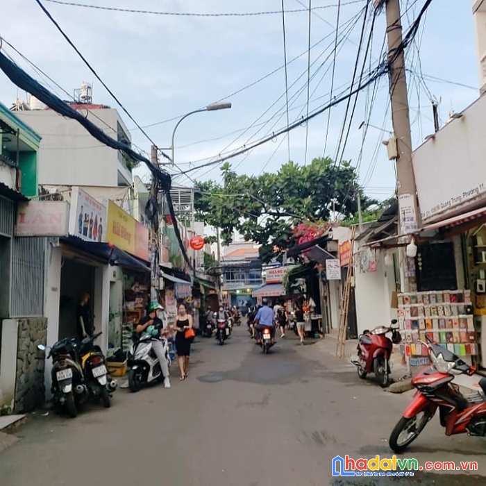 Bán nhà hxh đường 9, kđt vạn phúc - 120m2 6.8 tỷ - vuông vắn