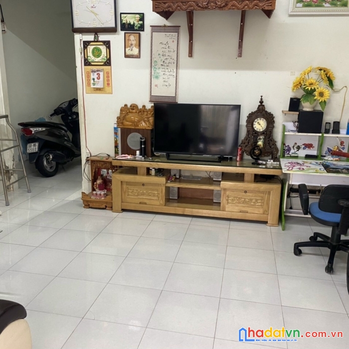 Cần sang nhượng gấp 1 căn nhà thuộc hẻm 105 mạc cửu, p vĩnh thanh, rạch giá, kg. 055