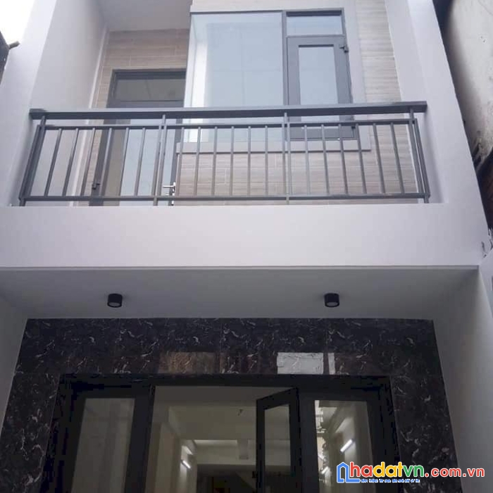 Nhà cũ hẻm 1 xẹt đường hồ xuân hương, bình thạnh, 49m2 2 tầng chỉ 4,1 tỷ