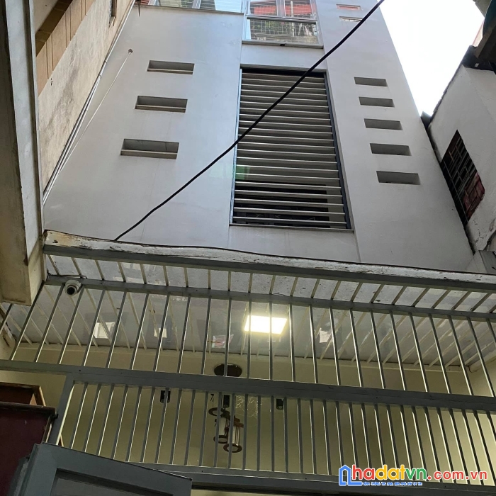 Bán nhà trần quốc hoàn 13.5 tỷ x 55m2, mt 4.1m phân lô kinh doanh ô tô