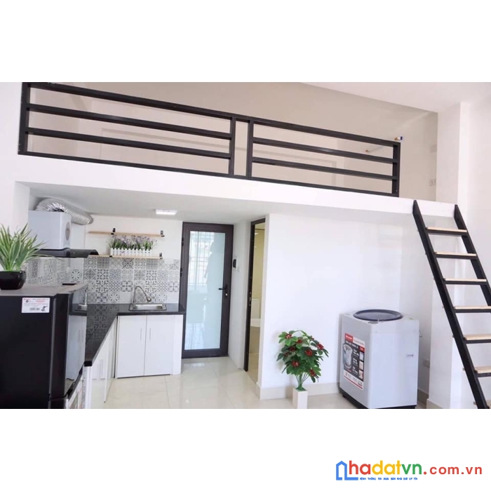 Bán chdv đường xuân thuỷ, 174m2, 30 căn hộ, dòng tiền 180tr/tháng, giá 23 tỷ