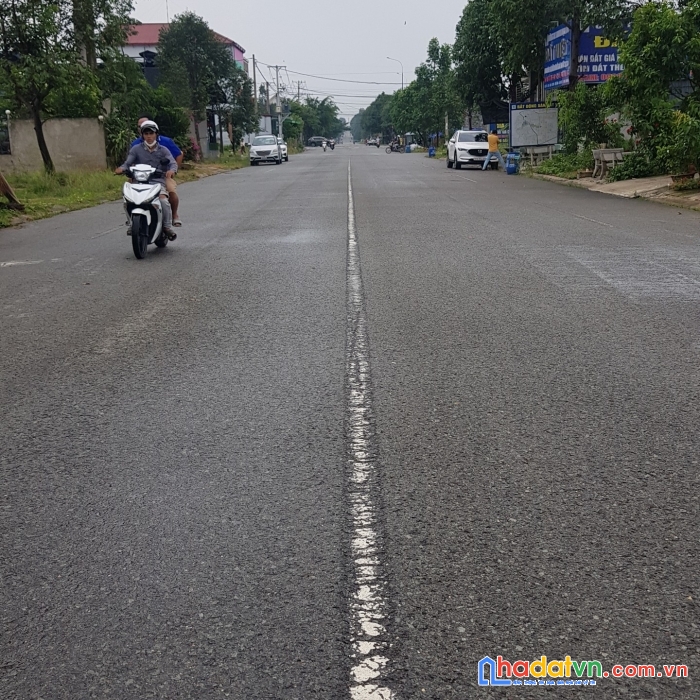 Cần tiền kinh doanh tôi bán lại 360m2 đất khu đô thị tại trung tâm giá 1.6 tỷ 