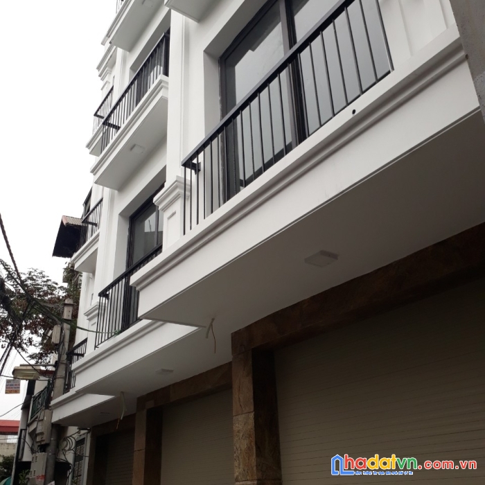 Bán nhà 5 tầng 37m2 đang hoàn thiện, ngõ rộng, 4,3 tỷ