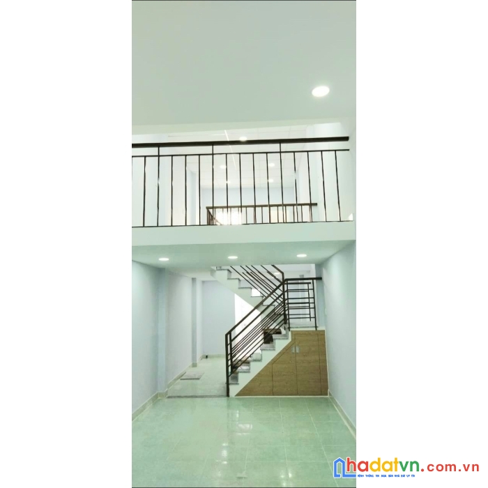 Bán nhà bình tân hẻm xe hơi, 42.5m2, bình long, chỉ 3.8 tỷ