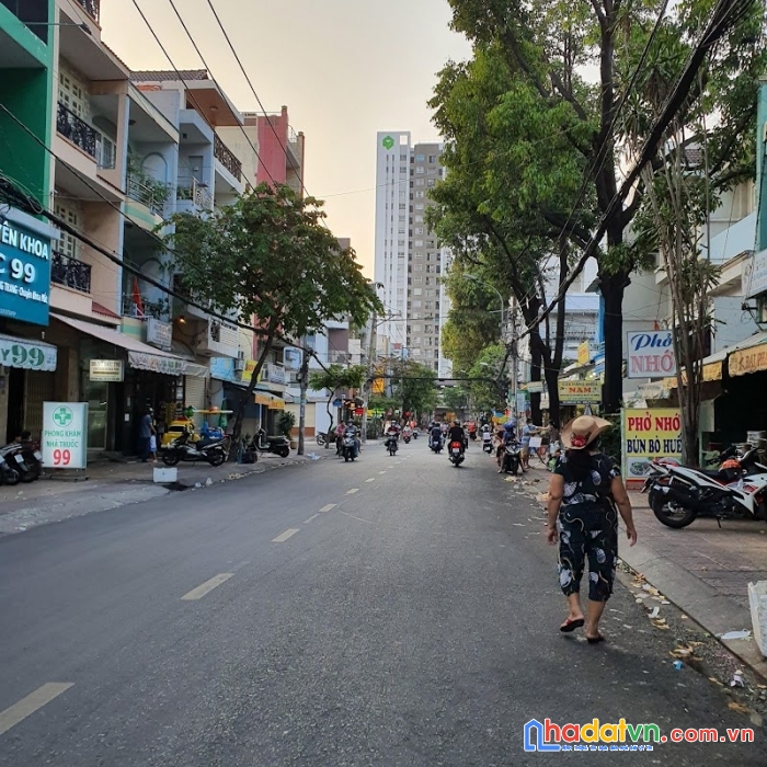 Bán nhà mặt tiền đường tô hiệu, quận tân phú, 80m2, tròn 16 tỷ .