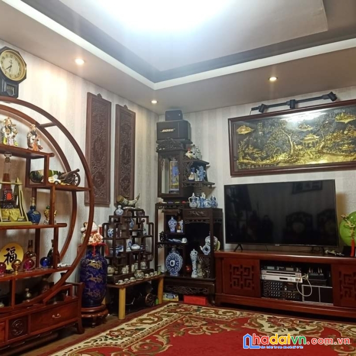 Mặt phố nguyễn thái học, 145m x 3 tầng, mt 7m giá 56  tỷ.