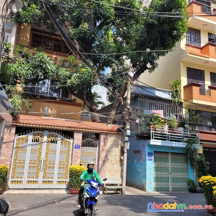 Bán nhà siêu hiếm hoàng hoa thám, tân bình, mặt tiền 5.3x10m, nhỉnh 5 tỷ