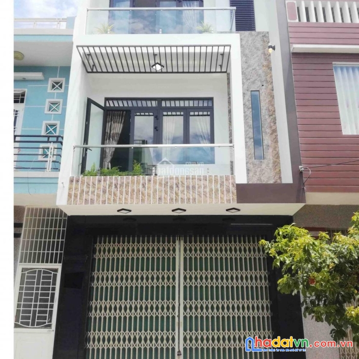 Nhà lê cơ, hẻm xe hơi, 62m2, 3 tầng, giá chỉ 5.2 tỷ, bao đầu tư