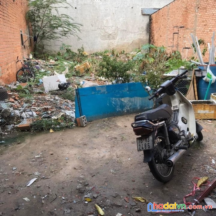 Cho thuê đất 2 mặt tiền vườn lài 170m2 chỉ  22 trieu