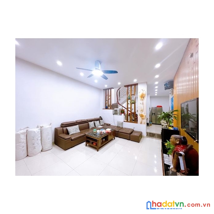 Phân lô chùa bộc, ô tô đỗ cổng dt50m,4 tầng chỉ hơn 6 tỷ