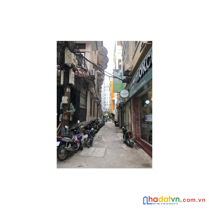 Bán nhà  57 m2 ngọc lâm long biên ngõ  nông hà nội