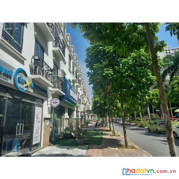 Bán đất phố mậu lương, 50m2, 3 ô tô tránh, kinh doanh tốt, giá 5,4 tỷ