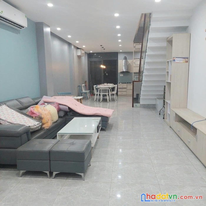 Nhà nguyễn kiệm giáp phú nhuận, 45m2 giá nhỉnh 4 tỷ, xe hơi thông