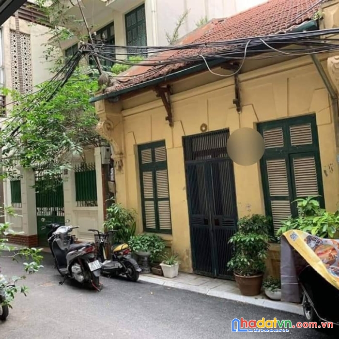 Bán đất mặt ngõ ô tô thông quận hoàn kiếm 120m mt6m