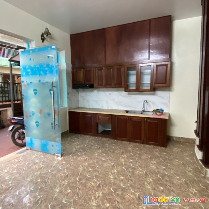 Bán nhà chính chủ hồ tùng mậu - ô tô 7 chỗ đỗ cửa - nhà kiên cố - chắc chắn - phân khúc ô tô cực