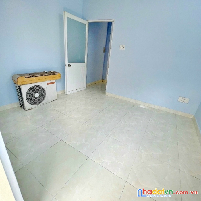 Bán nhà 1 lầu hẻm 3m đường tạ quang bửu phường 3 quận 8