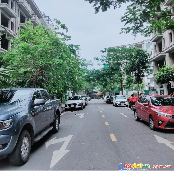 Liền kề minh nhựa long biên, khu vip, 114m2, 7 tầng thang máy, 29 tỷ - 0982311539