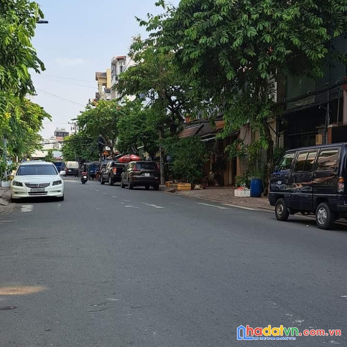 Bán nhà tân phú 285m2 - 2 tầng chỉ 22,5 tỷ tl