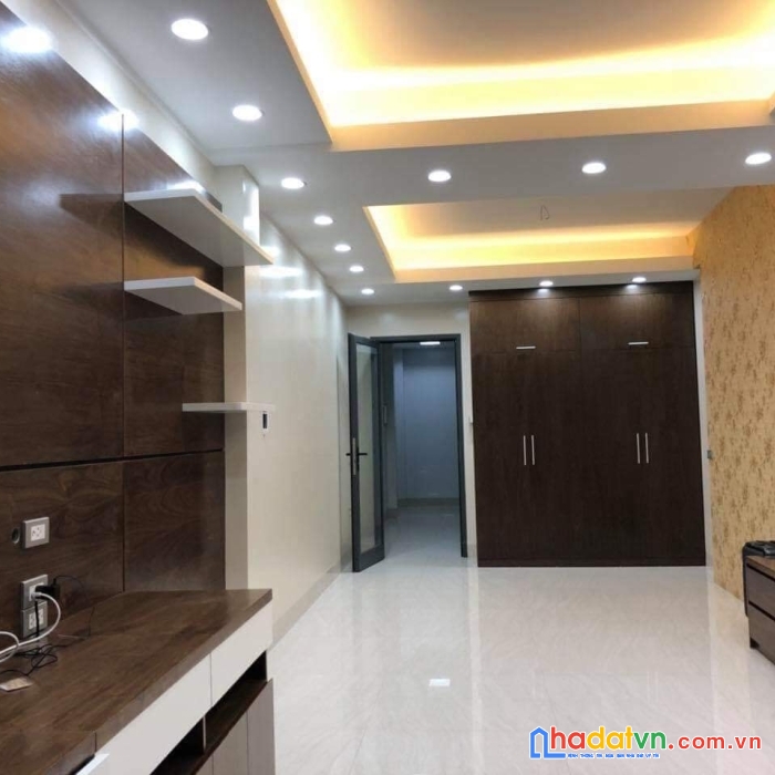 Bán nhà thái thịnh 6.3 tỉ 45m 5t thông kd, ô tô 30m 0352817810