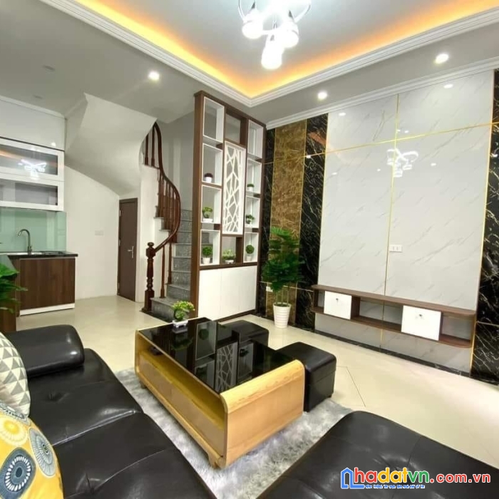 Hồ tùng mậu bán nhà, 50m, 5 tầng, ba bước ra phố, nhà mới đẹp, hai thoáng, tiện ích an sinh đỉnh.