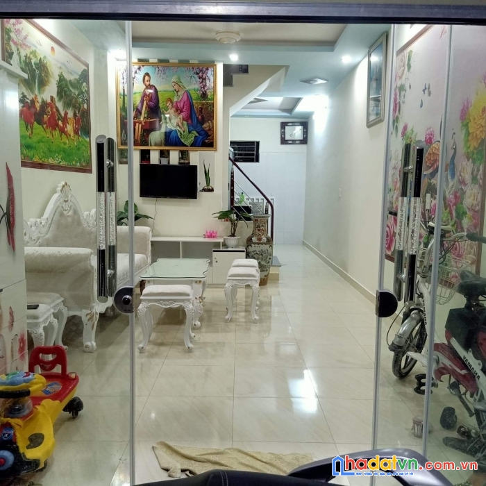 Chính chủ cần tiền bán nhanh căn nhà 3 tầng tại ngõ 128 - tổ dân phố phúc hải - phường đa phúc
