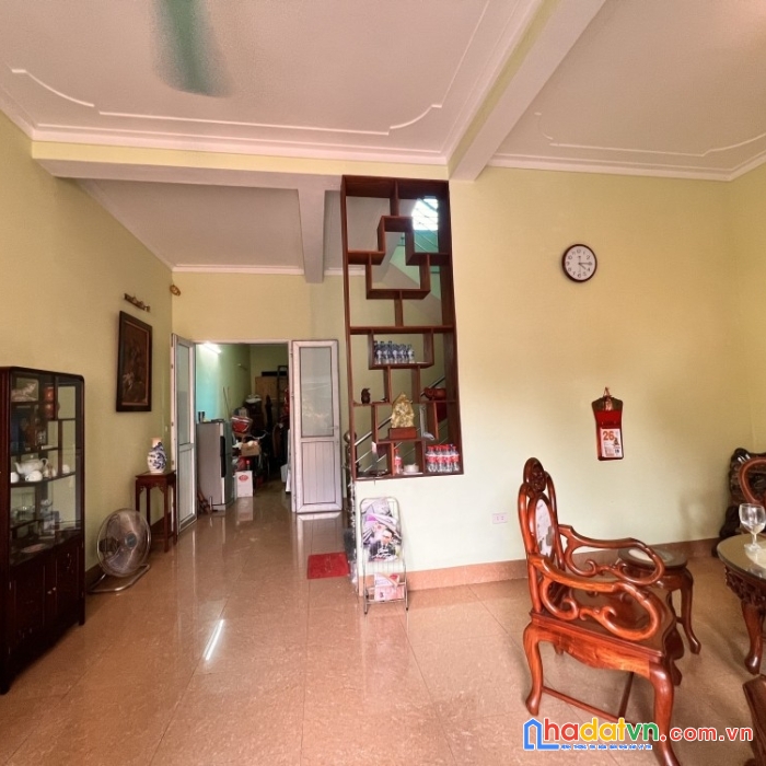 Nguyễn văn huyên, dt 50m², kinh doanh, 8 tỷ có thương lượng

