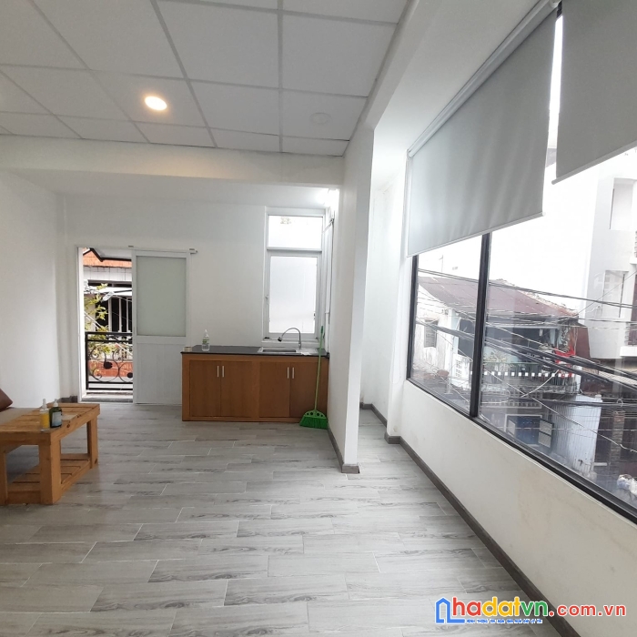 Bán nhà cmt8 -nở hậu 42m2 chỉ 6.5 tỷ, 2 mặt tiền thông, ở kinh doanh