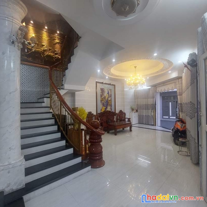 Bán nhà nguyễn văn săng, tân phú, đường nhựa 7m, 4 tầng, ngang 8 x 14, giá 11.8 tỷ.