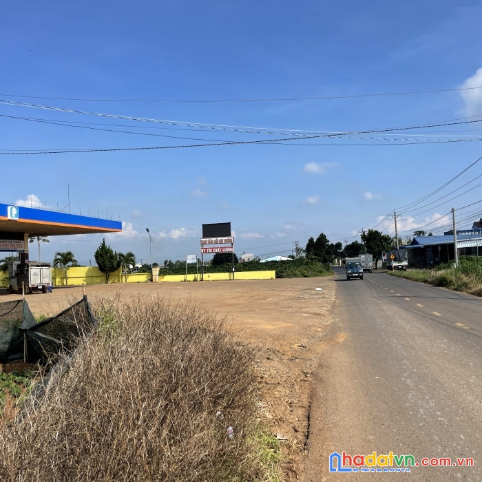 Bán đất hai mặt tiền ( 8x143 ) kinh doanh đường lê hồng phong dh1,đức trọng ,lâm đồng