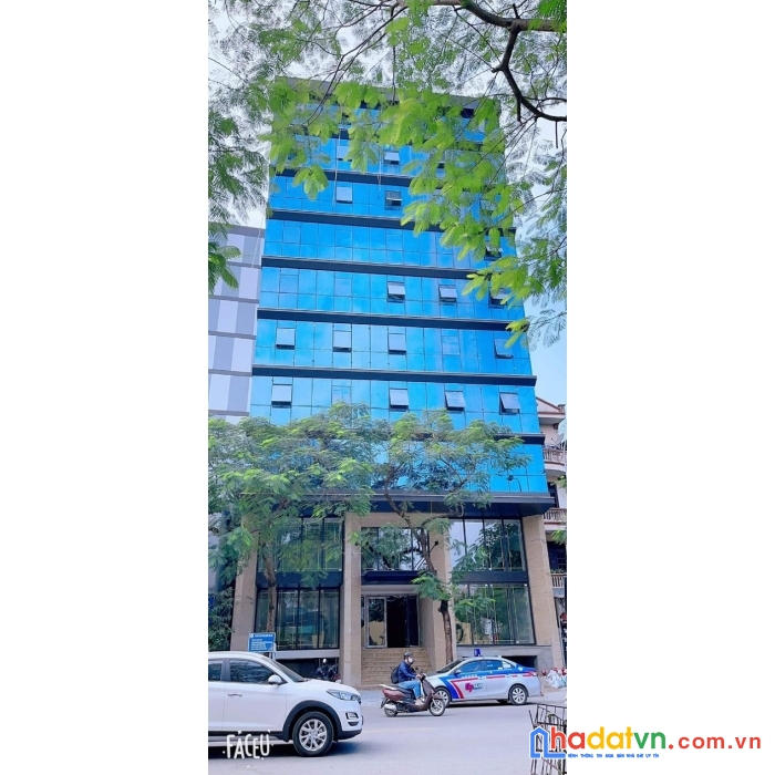 Bán tòa nhà văn phòng quận ba đình, mt 10 m, giá 42 tỷ.