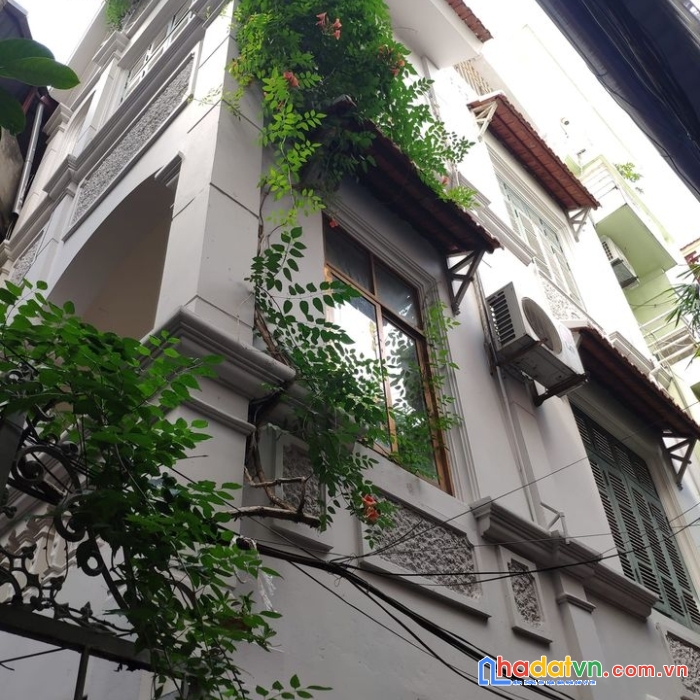 Bán nhà cầu giấy 6.8 tỷ 60m2 ,4 tầng, mặt tiền 9m ngõ nông,gần phố