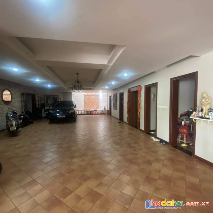 Siêu phẩm, võ thị sáu - hai bà trưng, 245m, 8 tầng, mt: 5.1m, giá 68 tỷ.