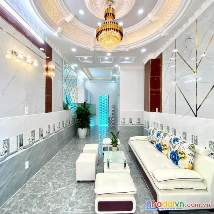 Trung tâm thị  trấn nhà bè,3 tầng,xe hơi đến nhà chỉ 2.190 tỷ