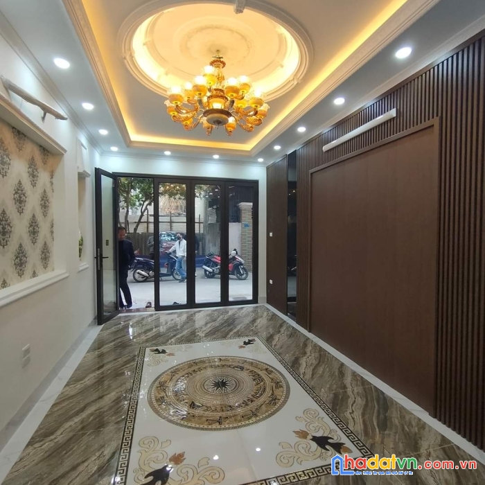 Bán nhà lê trọng tấn, thanh xuân: 45m2*4t. ô tô tránh, vào nhà, nhà mới phân lô,5.5 tỷ.