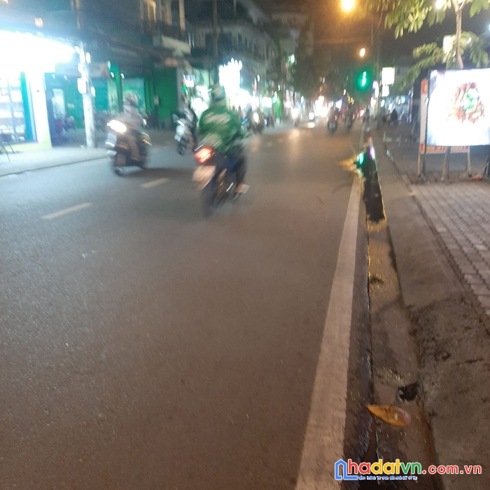 Vừa ở vừa kinh doanh, hxh quận 10, dt 5 x10m, 10 tỷ tl