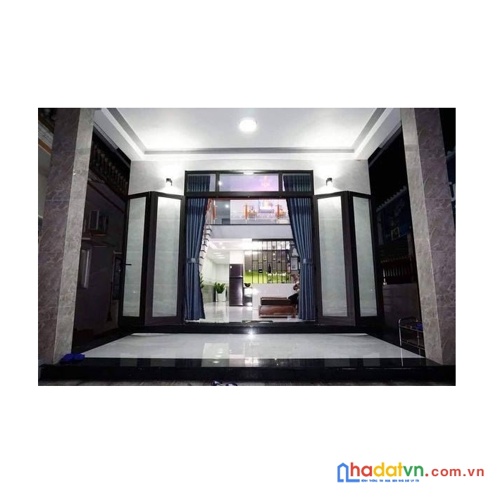 <siêu phẩm>  chỉ một căn duy nhất mặt tiền giá chỉ 9tỷ6  ở quận 12