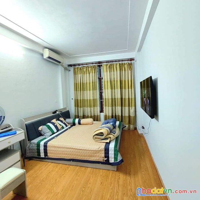 Bán nhà phố chính kinh, thanh xuân, nhà đẹp ngõ thoáng, rất gần phố, 30m2, nhỉnh 3 tỷ.