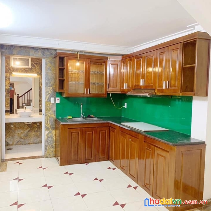 Bán gấp nhà phố tây sơn, đống đa, 20m ra phố, nhà đẹp ở ngay, dt 70m2, chỉ 7.6 tỷ
