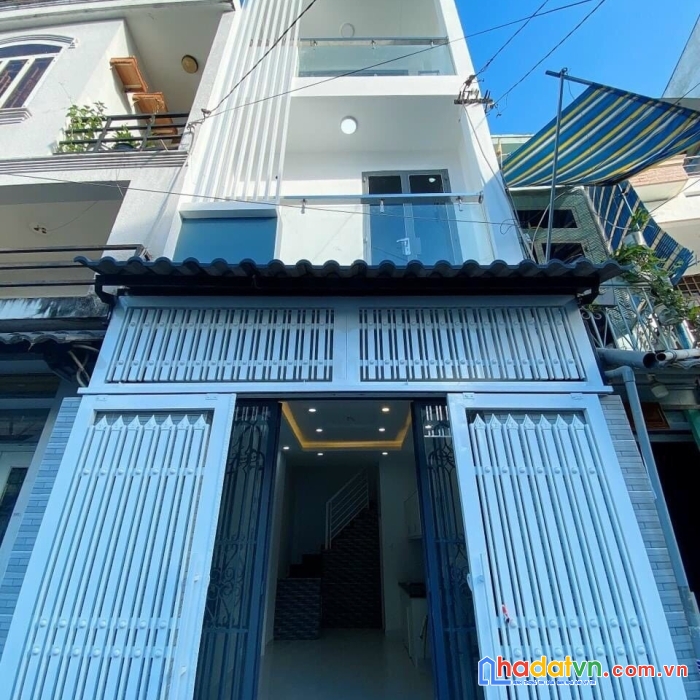 Hàng hót chốt nóng chắc không có căn thứ 2 hẻm 6m, cách mặt tiền 2 căn, 3 lầu, kdmb đa ngành nghề